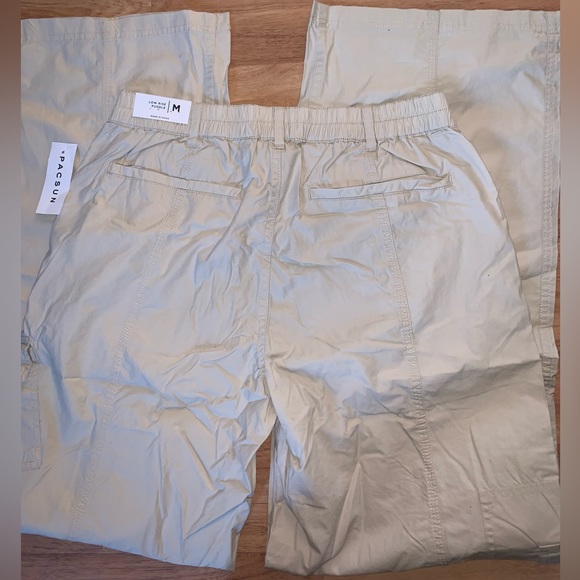 Pacsun Cargo Lowrise beige pants - Picture 4 of 5